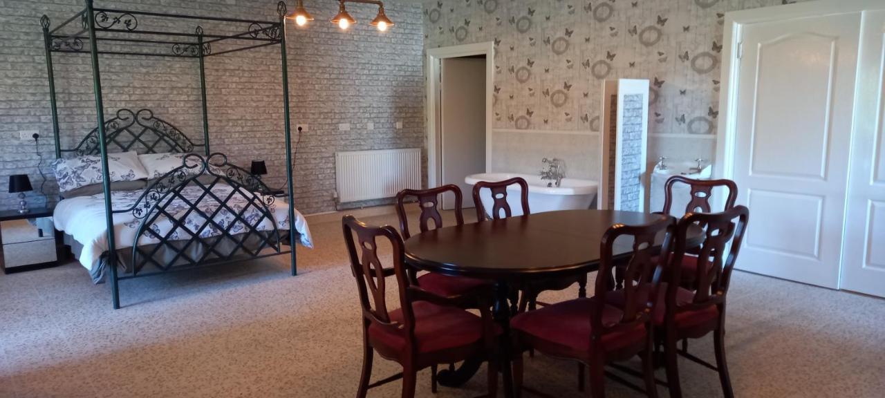 Villa Butterflies Rest Draperstown Esterno foto
