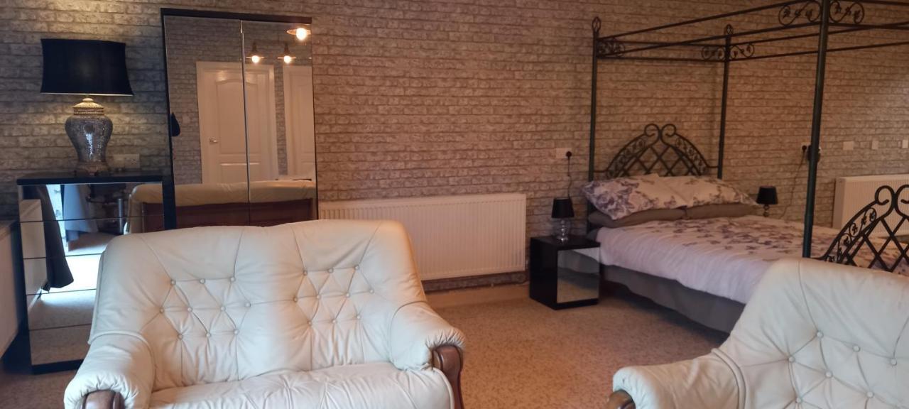 Villa Butterflies Rest Draperstown Esterno foto